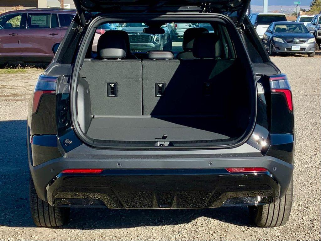 new 2026 Chevrolet Equinox car, priced at $36,999