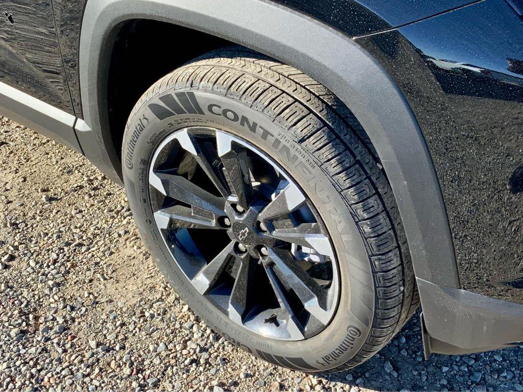 new 2026 Chevrolet Equinox car, priced at $36,999
