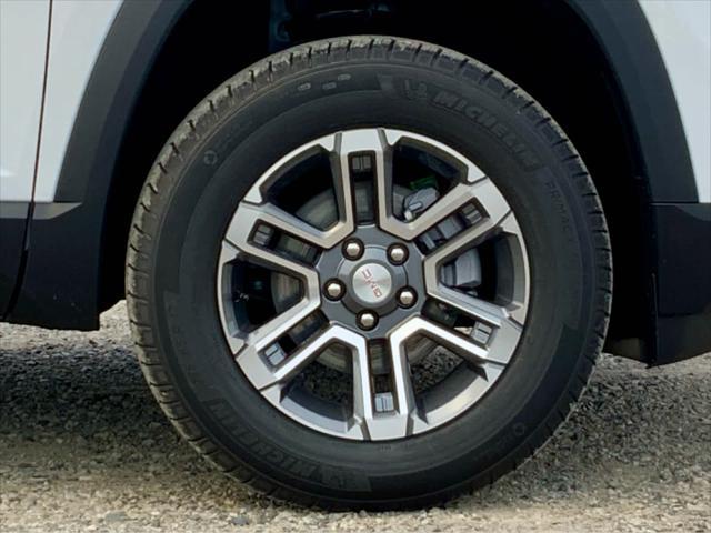 new 2025 GMC Terrain car, priced at $31,495