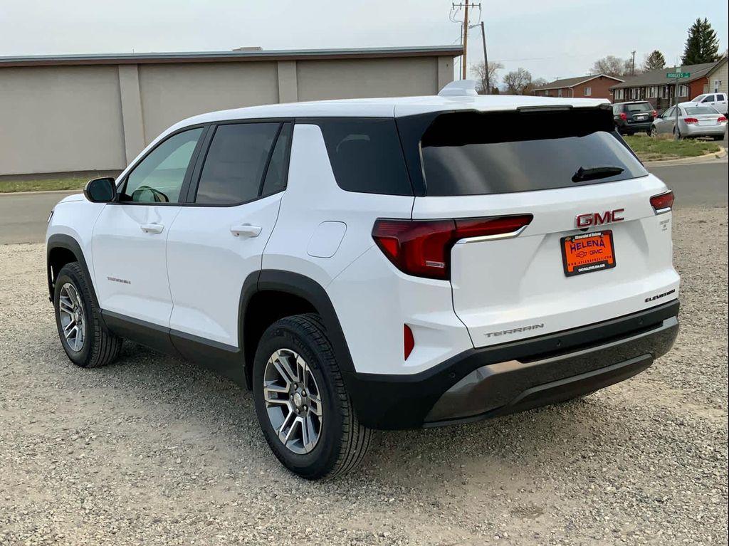 new 2025 GMC Terrain car, priced at $29,999