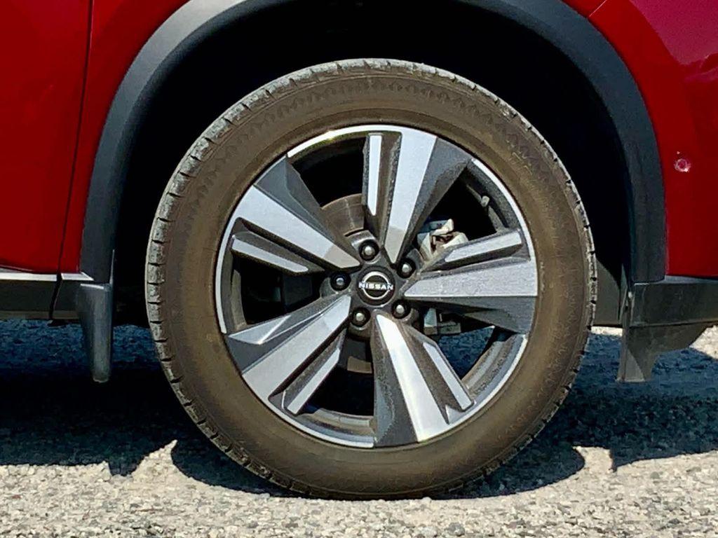 used 2023 Nissan Rogue car, priced at $27,900