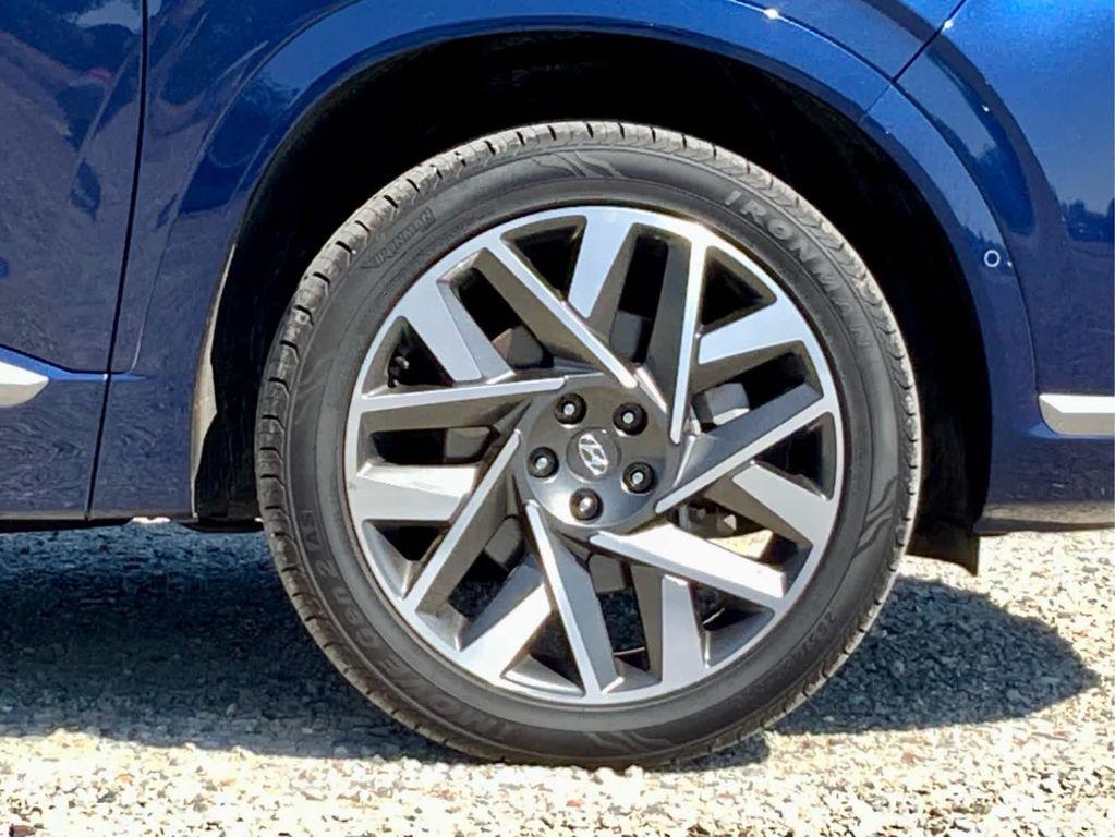 used 2022 Hyundai Santa Fe car, priced at $27,900