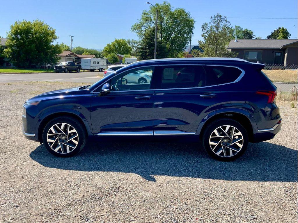 used 2022 Hyundai Santa Fe car, priced at $27,900