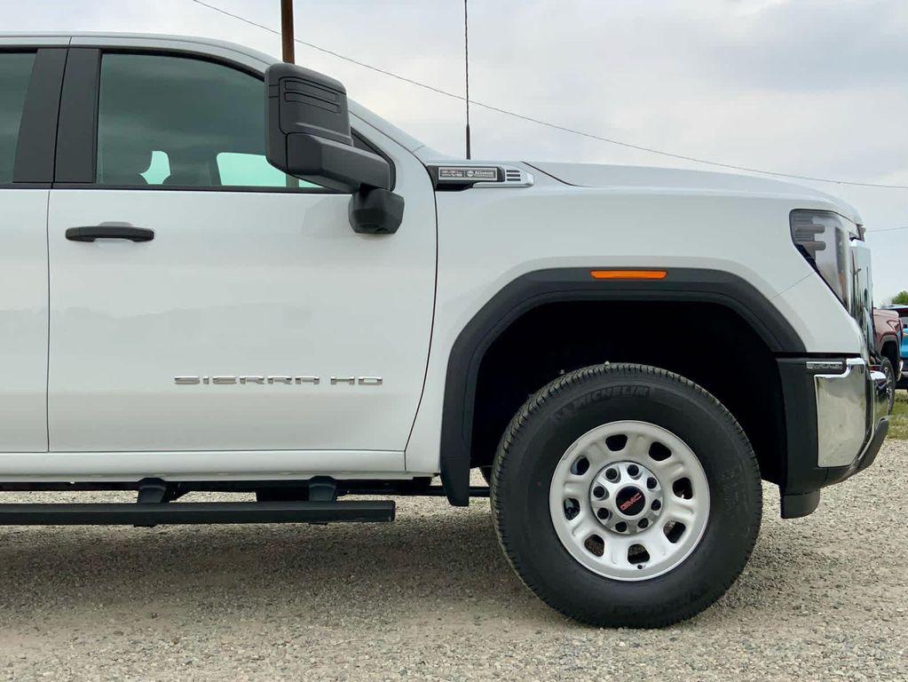new 2025 GMC Sierra 3500 car, priced at $52,346