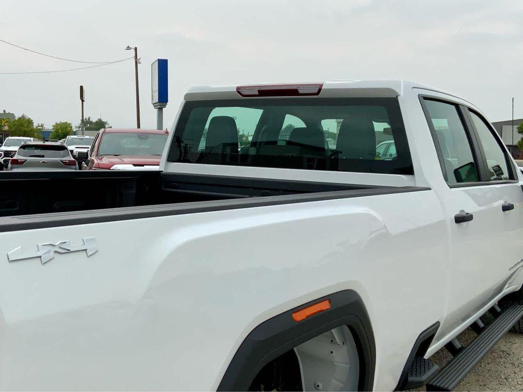 new 2025 GMC Sierra 3500 car, priced at $52,346