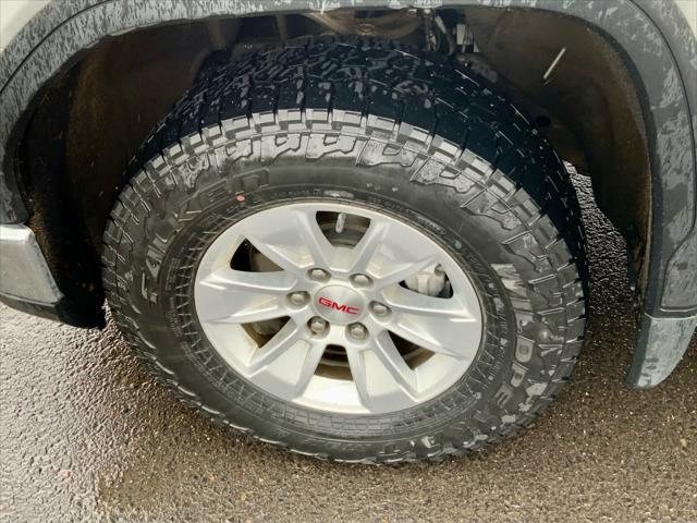used 2023 GMC Sierra 1500 car, priced at $35,900