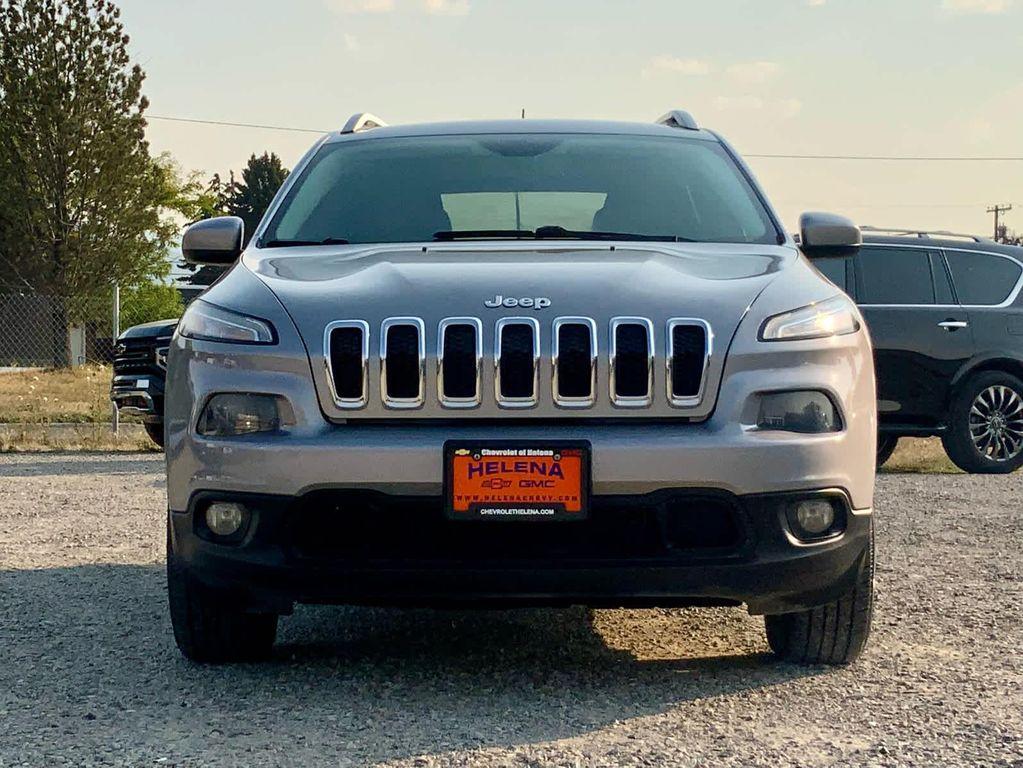 used 2015 Jeep Cherokee car, priced at $9,977