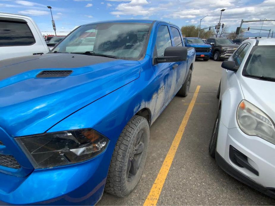 used 2019 Ram 1500 Classic car, priced at $25,900