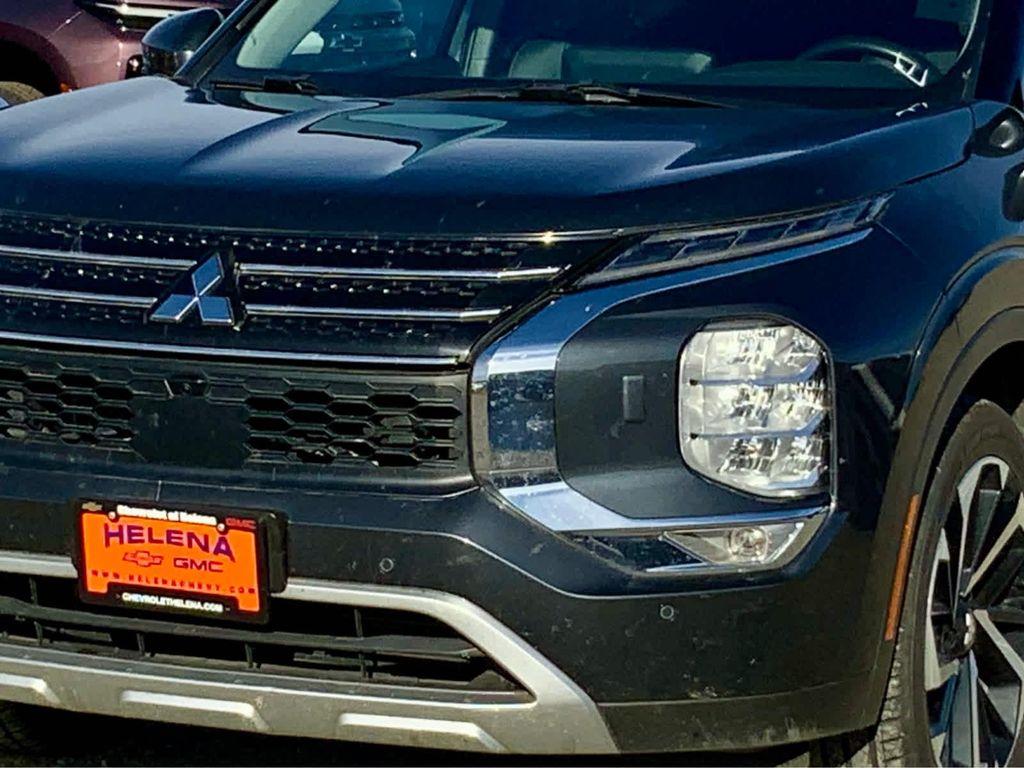 used 2024 Mitsubishi Outlander car, priced at $29,500