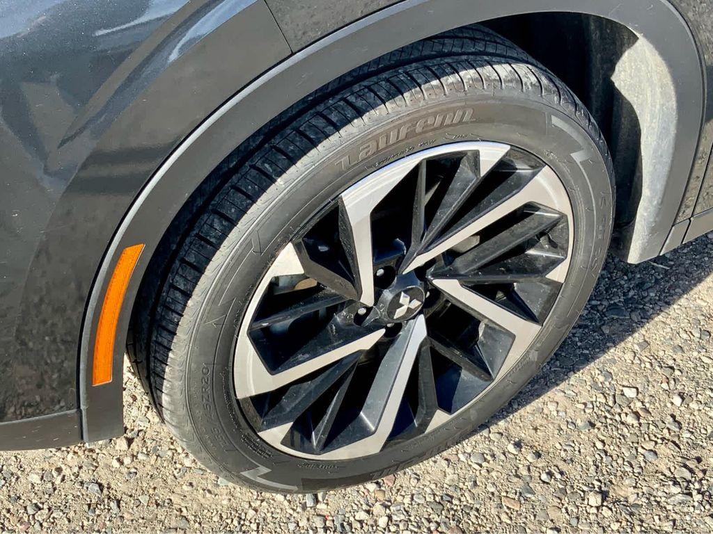 used 2024 Mitsubishi Outlander car, priced at $29,500