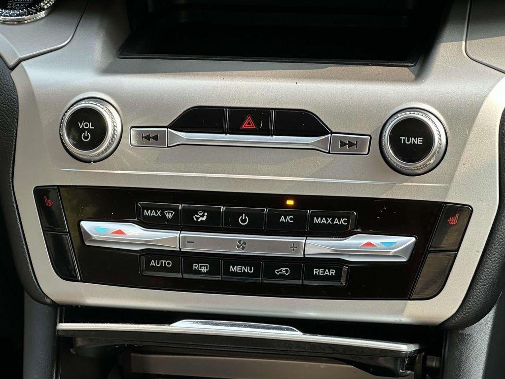 used 2022 Ford Explorer car, priced at $28,000