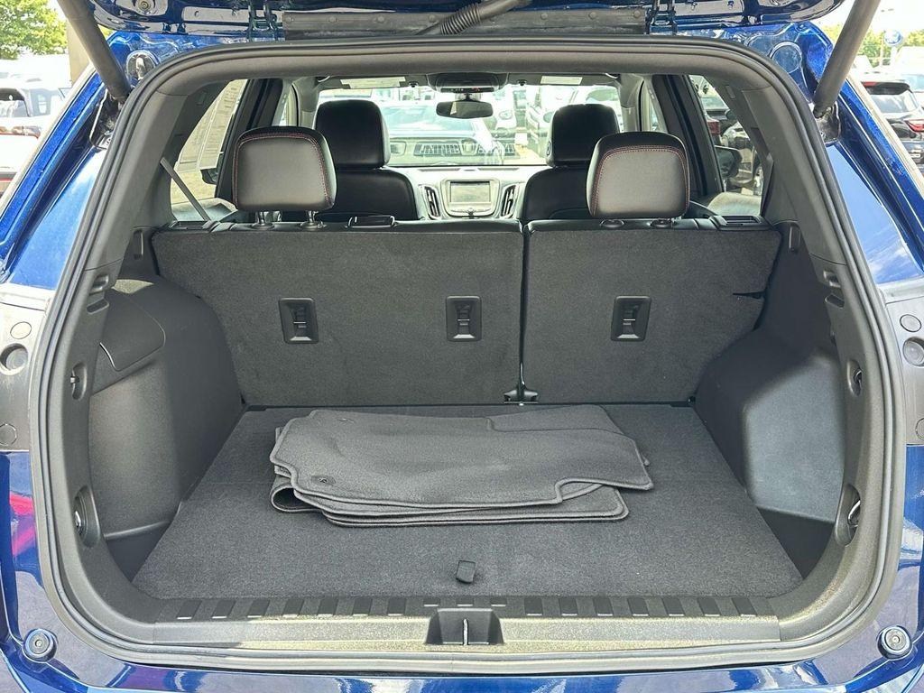 used 2022 Chevrolet Equinox car, priced at $23,990