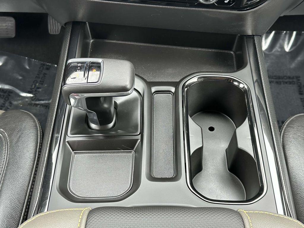 used 2022 Chevrolet Silverado 1500 car, priced at $43,800