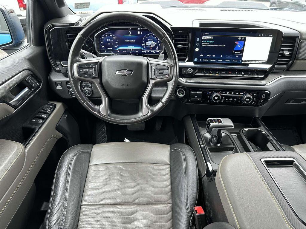 used 2022 Chevrolet Silverado 1500 car, priced at $43,800