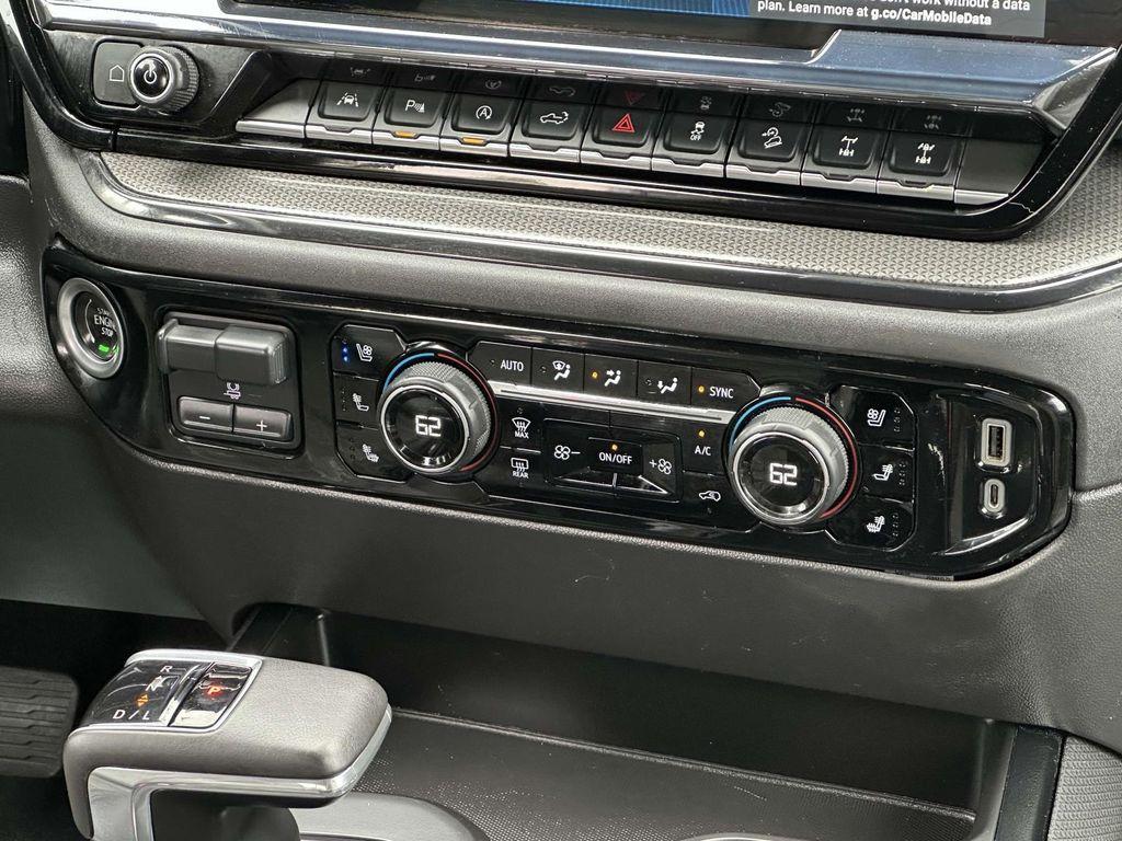 used 2022 Chevrolet Silverado 1500 car, priced at $43,800