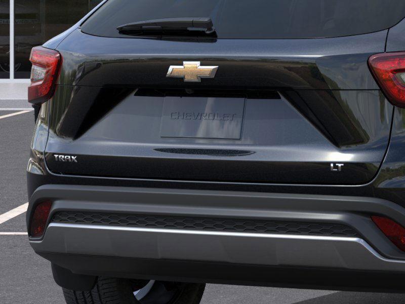 new 2026 Chevrolet Trax car, priced at $25,680
