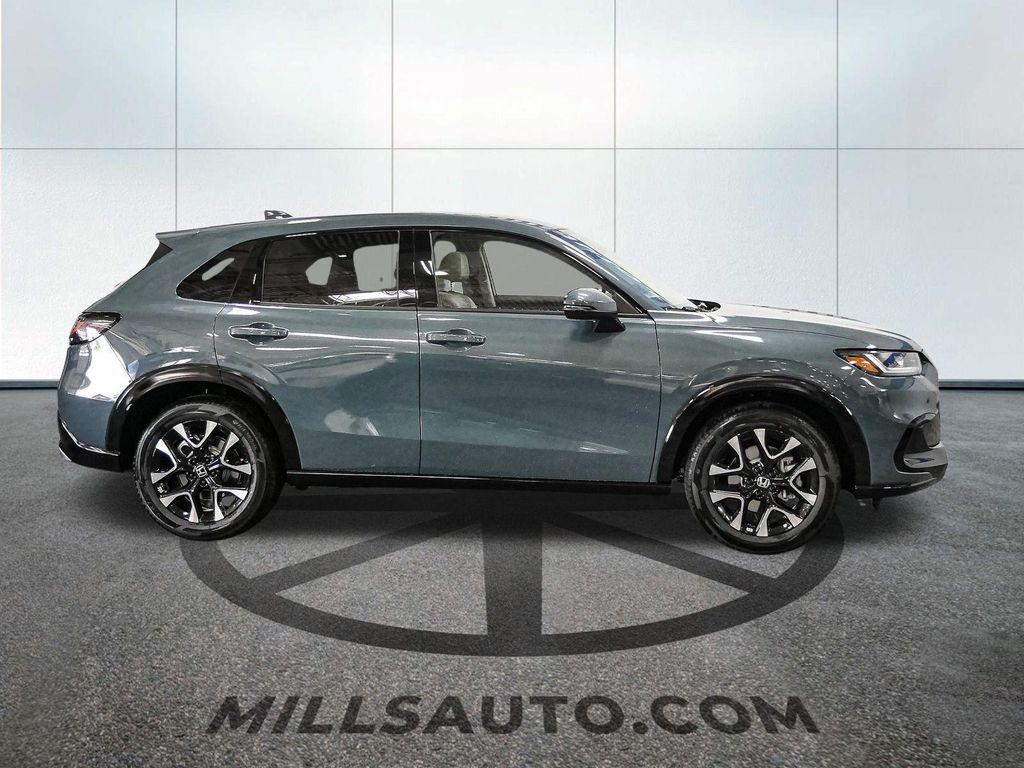 new 2026 Honda HR-V car, priced at $33,400