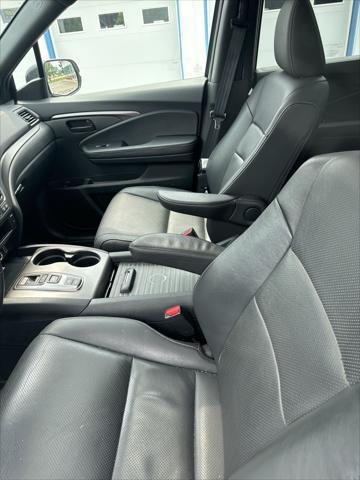 used 2022 Honda Passport car, priced at $34,945