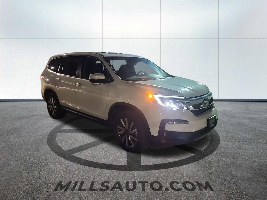 used 2021 Honda Pilot car, priced at $27,670