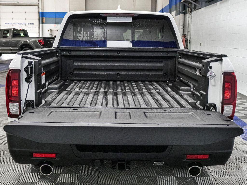 new 2025 Honda Ridgeline car, priced at $43,385