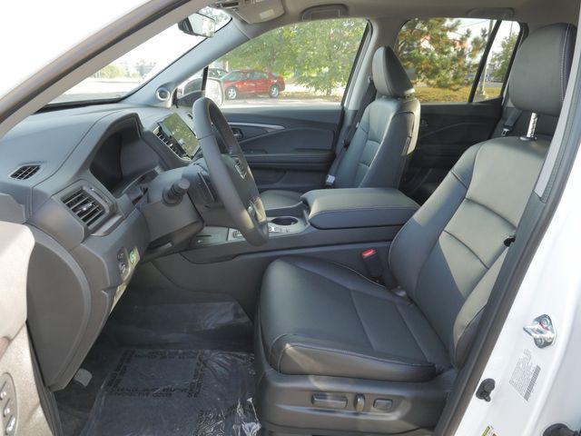 new 2025 Honda Ridgeline car, priced at $42,637