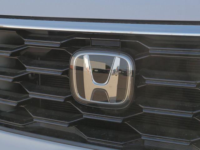 new 2025 Honda Pilot car, priced at $48,326