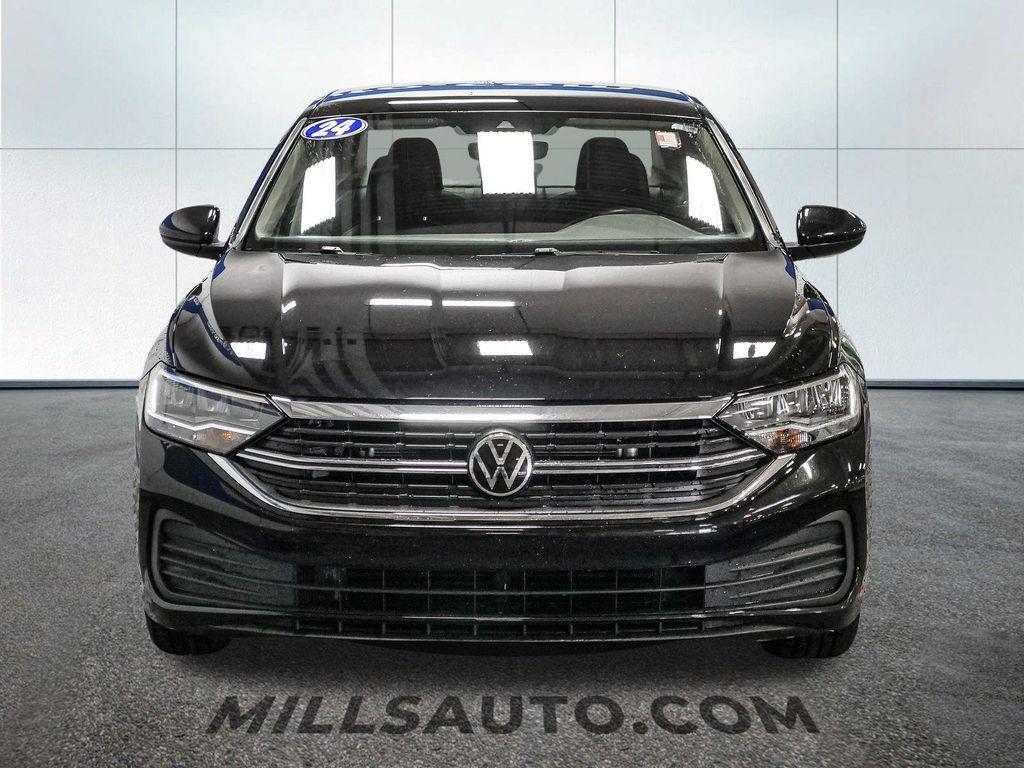 used 2024 Volkswagen Jetta car, priced at $17,499