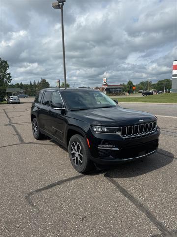 used 2023 Jeep Grand Cherokee car, priced at $34,782