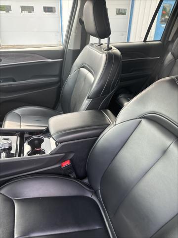 used 2023 Jeep Grand Cherokee car, priced at $34,782