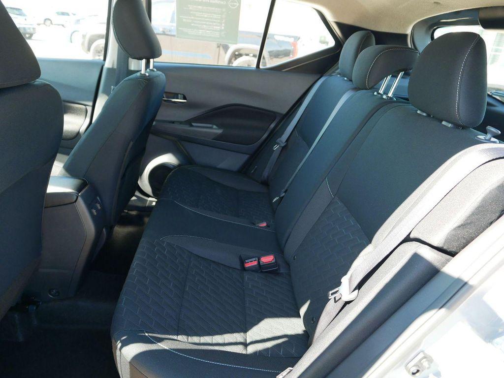 used 2024 Nissan Kicks car