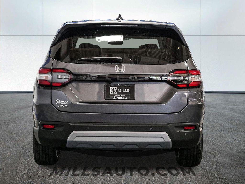new 2025 Honda Pilot car, priced at $46,780