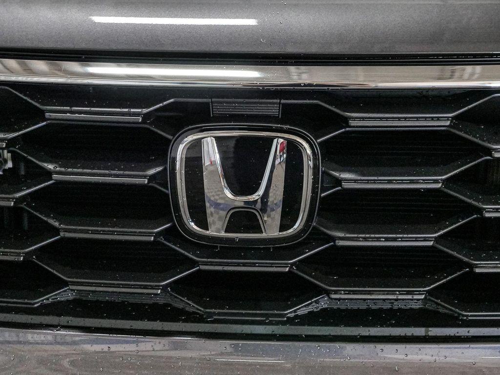 new 2025 Honda Pilot car, priced at $46,780