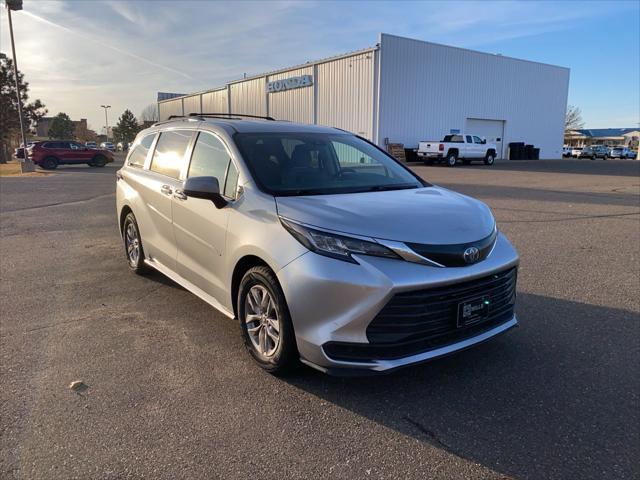 used 2022 Toyota Sienna car, priced at $33,592