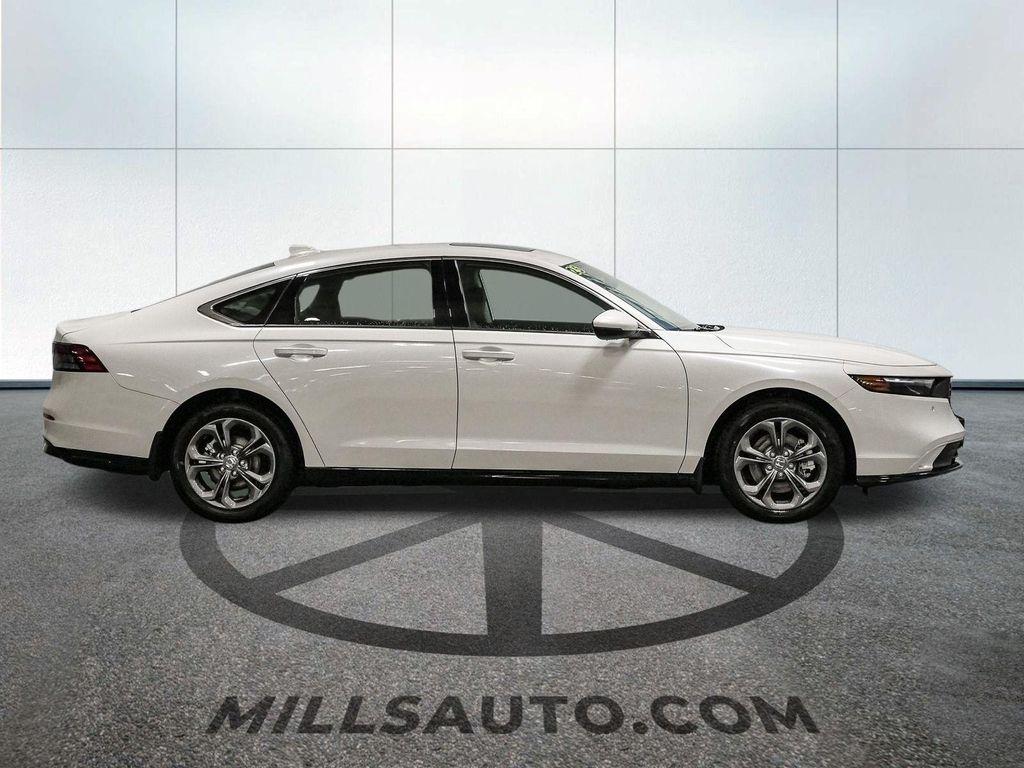 new 2025 Honda Accord Hybrid car, priced at $36,545