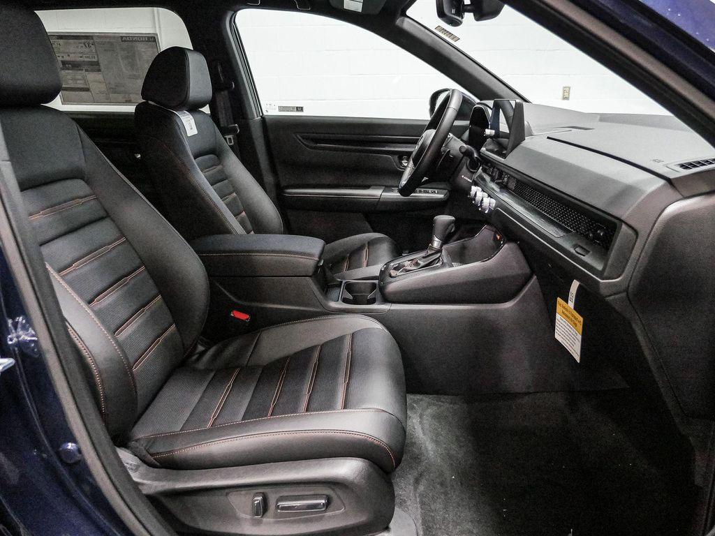 new 2026 Honda CR-V Hybrid car, priced at $41,675