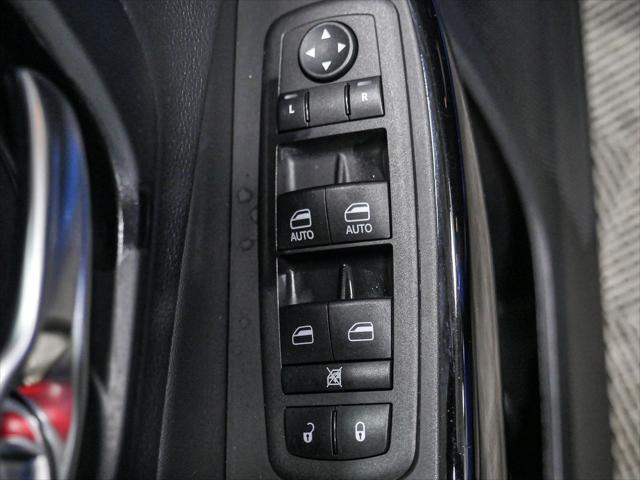 used 2023 Jeep Cherokee car, priced at $23,991