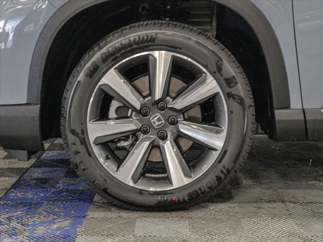 new 2025 Honda Pilot car, priced at $54,985