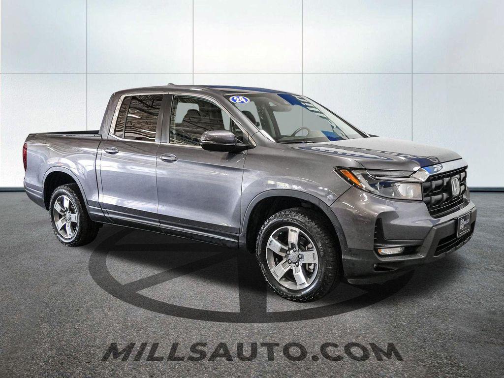 used 2024 Honda Ridgeline car, priced at $33,387