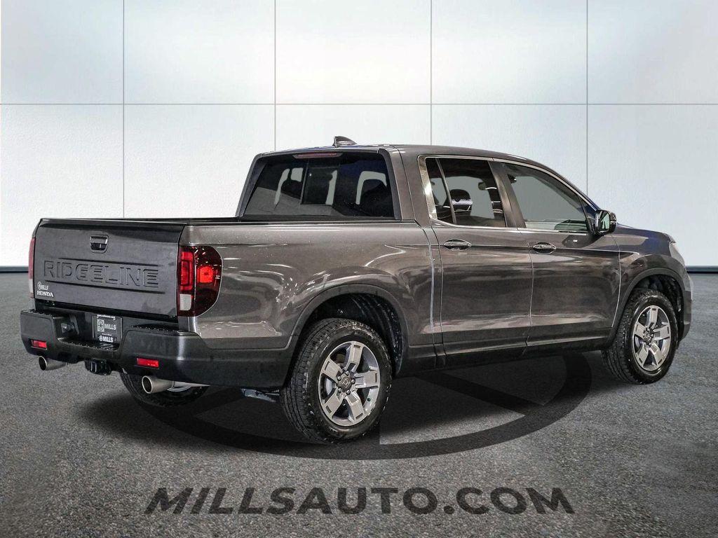 used 2024 Honda Ridgeline car, priced at $33,387