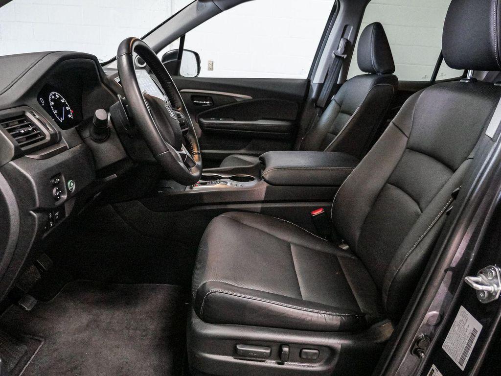 used 2024 Honda Ridgeline car, priced at $33,387