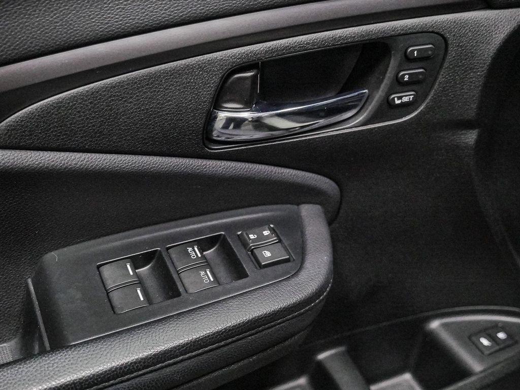 used 2022 Honda Pilot car, priced at $31,750