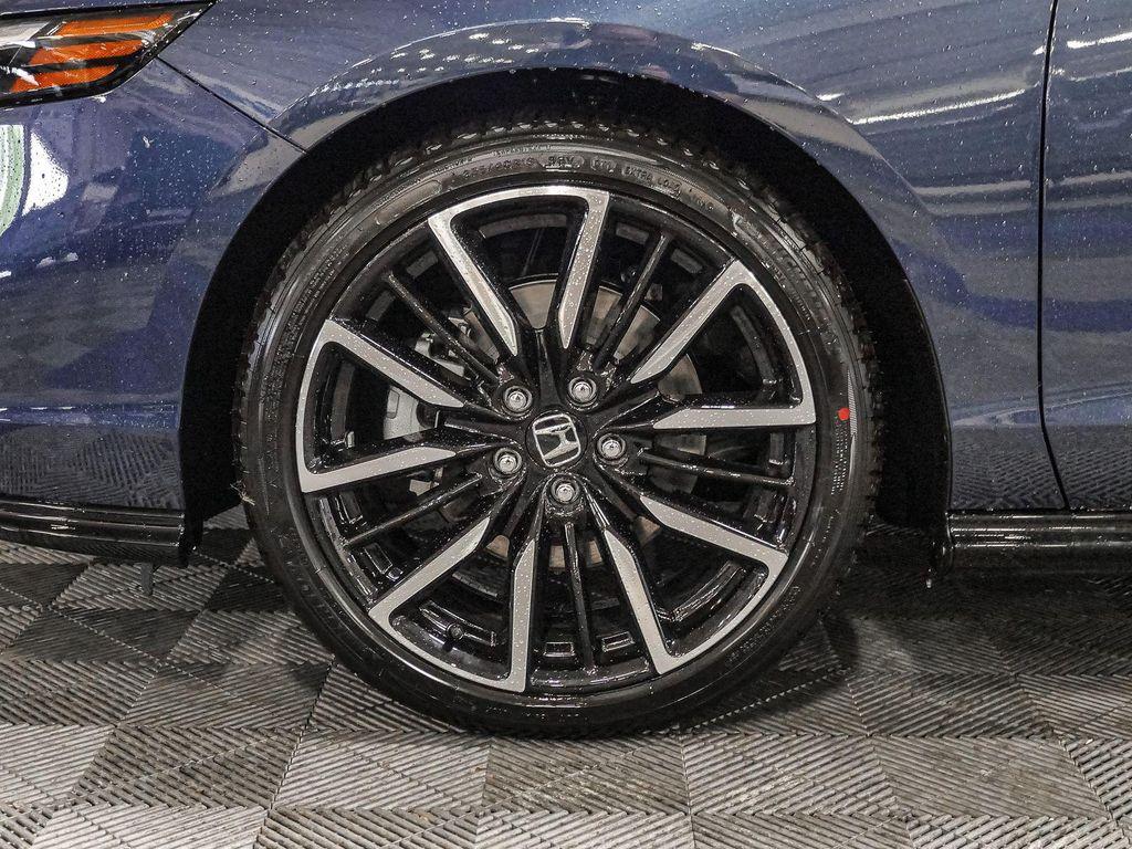 new 2025 Honda Accord Hybrid car, priced at $37,650