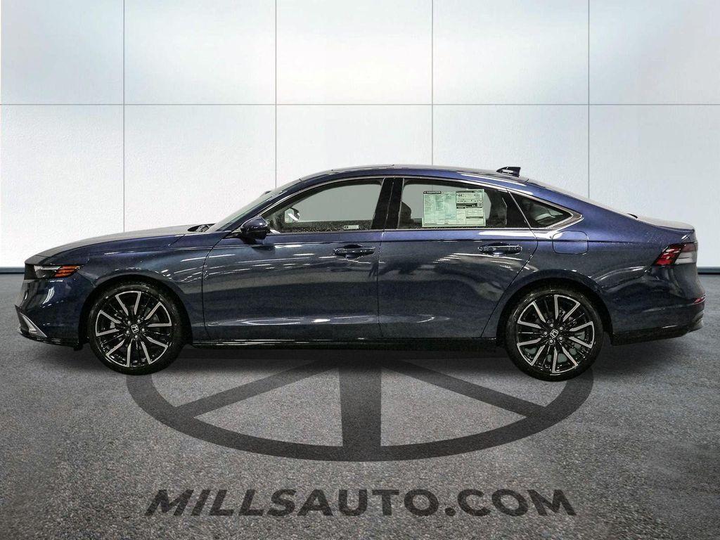 new 2025 Honda Accord Hybrid car, priced at $37,650