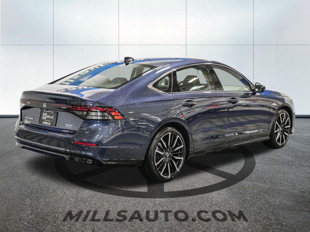 new 2025 Honda Accord Hybrid car, priced at $37,650
