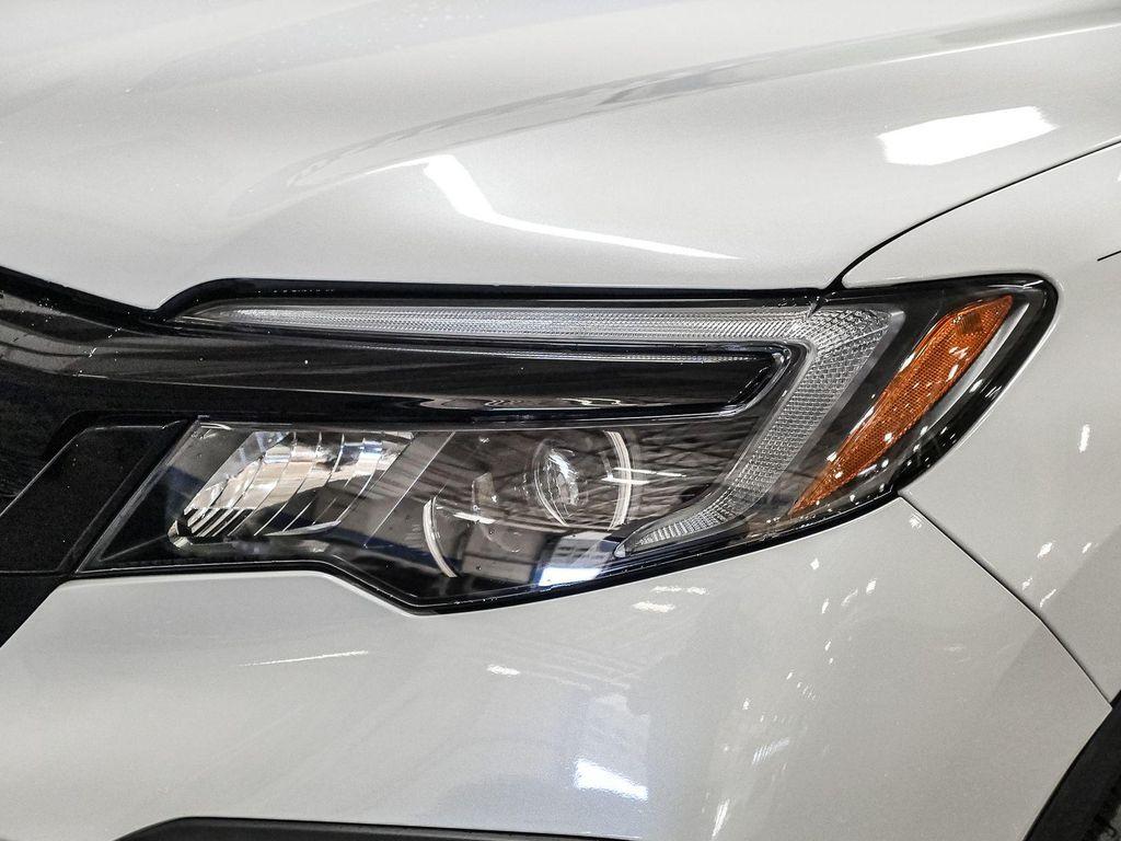 used 2022 Honda Pilot car, priced at $28,999
