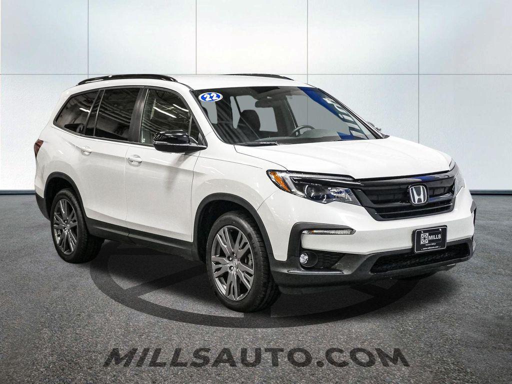 used 2022 Honda Pilot car, priced at $28,999