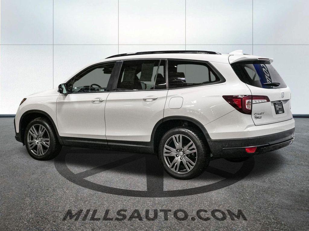 used 2022 Honda Pilot car, priced at $28,999