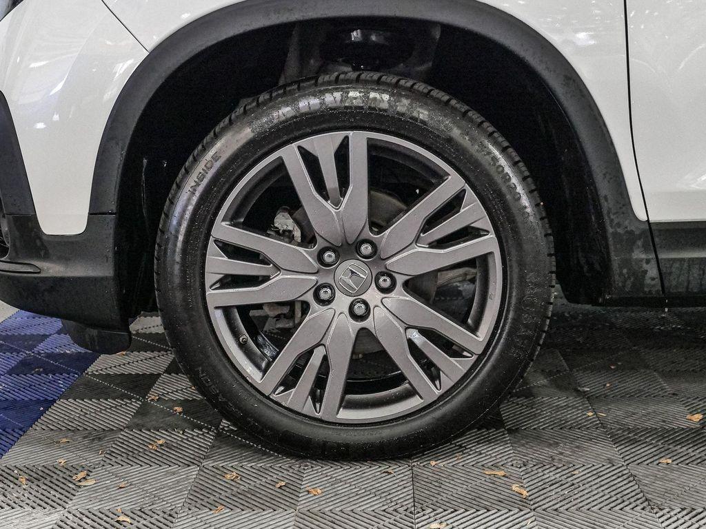 used 2022 Honda Pilot car, priced at $28,999