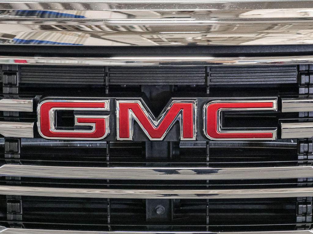 used 2023 GMC Acadia car, priced at $28,924