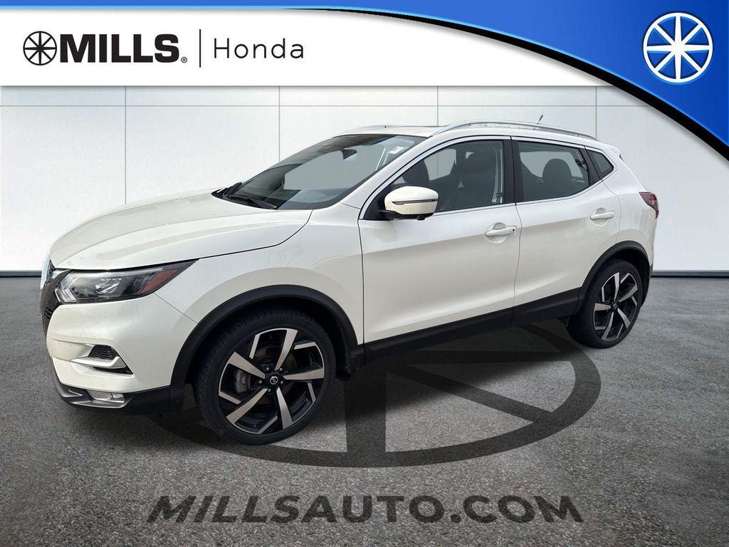 used 2022 Nissan Rogue Sport car, priced at $23,619